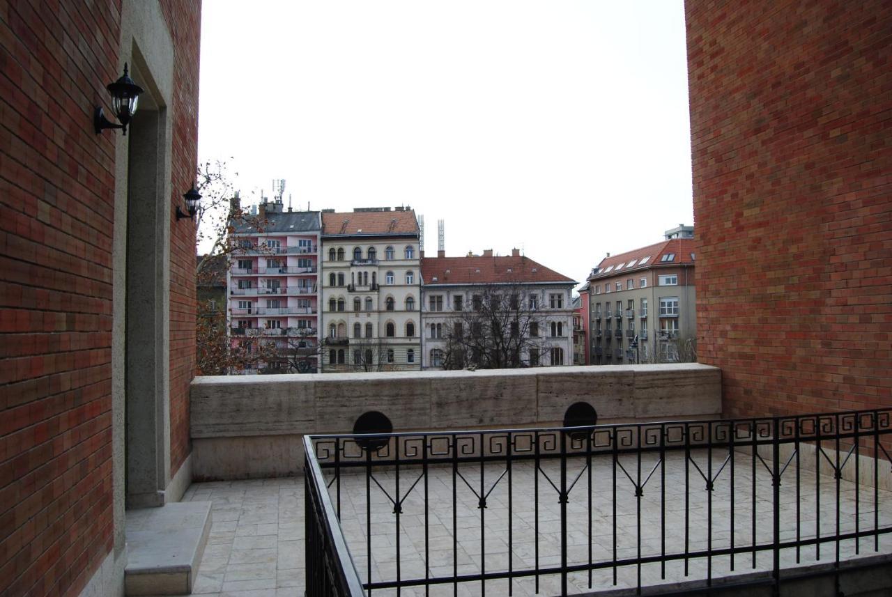 Úttö Luxury Suites Budapest Extérieur photo